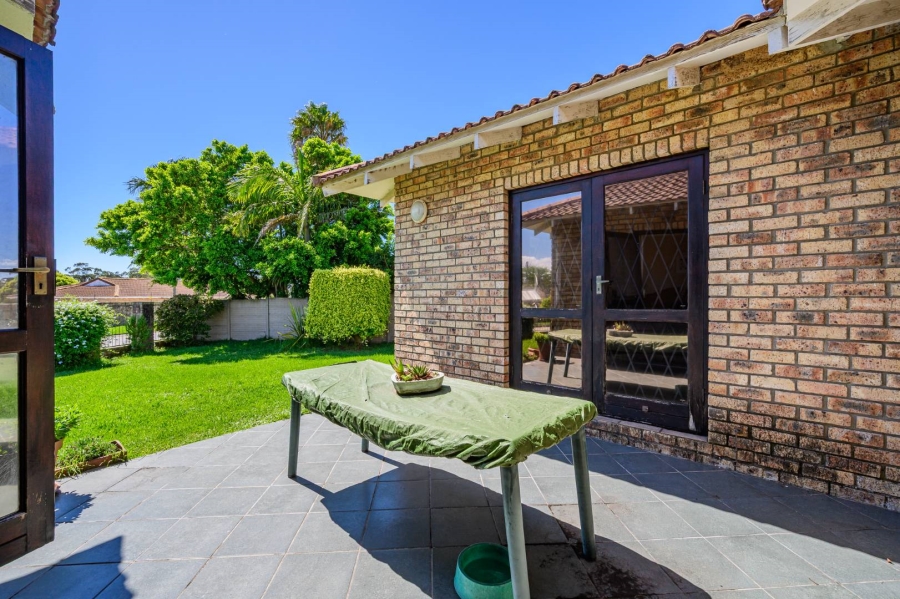 3 Bedroom Property for Sale in Beverley Grove Eastern Cape